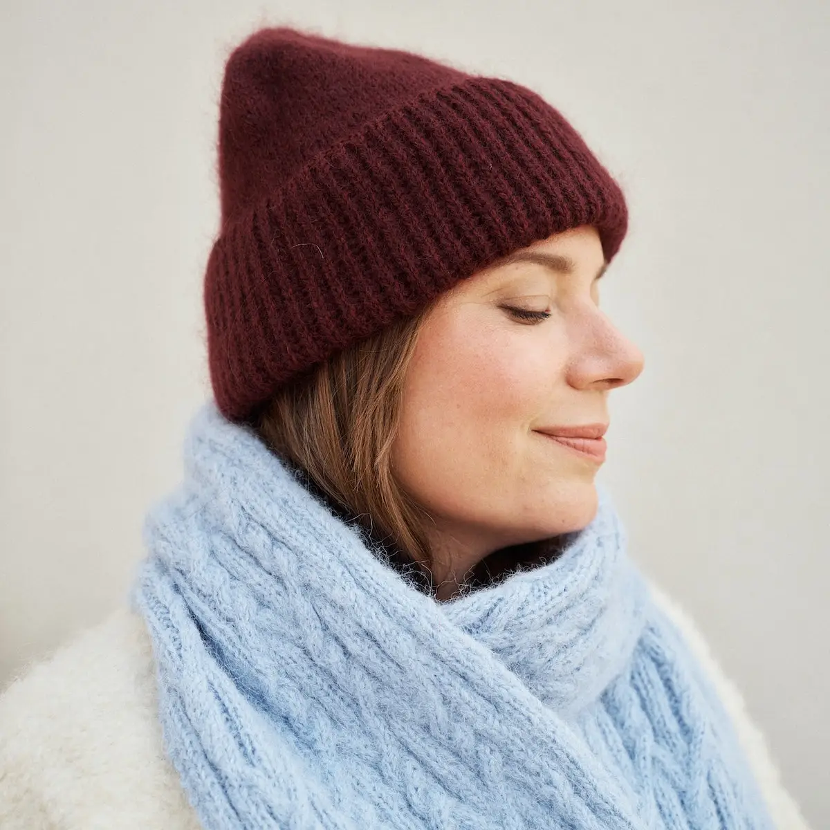 FOUNDATIONS - 20 Knitted Accessories – Image 9